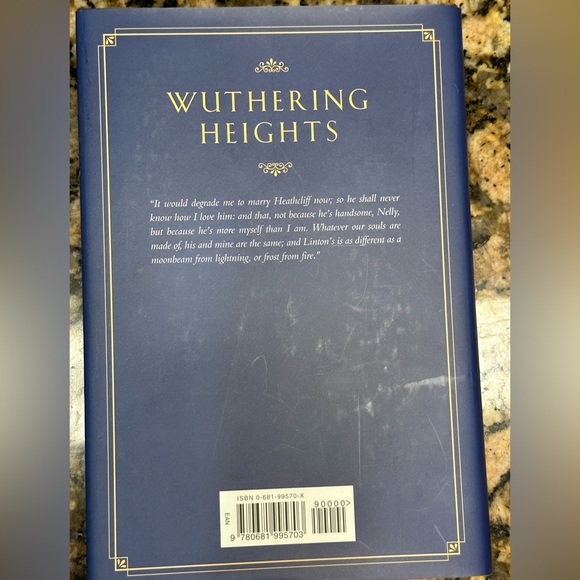 Wuthering Heights by Emily Brontë Hardcover Version - Picture 6 of 6